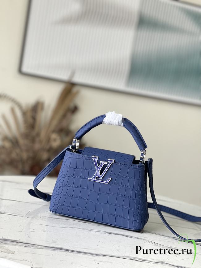 Louis Vuitton LV Capucines Blue Crocodile Pattern Size 21 x 14 x 8 cm - 1