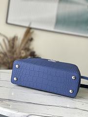 Louis Vuitton LV Capucines Blue Crocodile Pattern Size 31 x 20 x 11 cm - 2