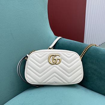 Gucci GG Marmont Small Shoulder Bag White 447632 size 24x7x13 cm