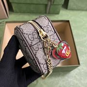 Gucci Coin Purse With Double G Strawberry size 8.5x8x5.5 cm  - 4