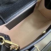Gucci Diana Small Shoulder Bag Black Leather 735153 size 27x15.5x11 cm - 3