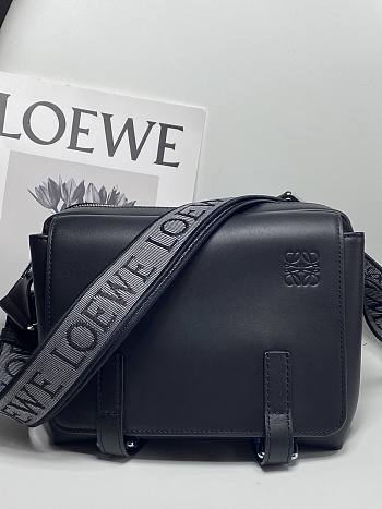 Loewe Military XS Messenger Bag Black size 23 x 18 x 9 cm