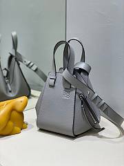 Loewe Mini Hammock Bag Grey In Classic Calfskin 20.2x17x20 cm - 4