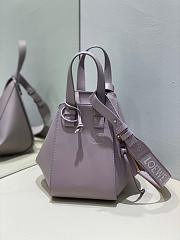 Loewe Mini Hammock Bag Light Purple In Classic Calfskin 20.2x17x20 cm - 4