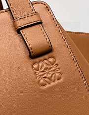 Loewe Small Hammock Bag Tan In Classic Calfskin 29x14x26 cm - 3