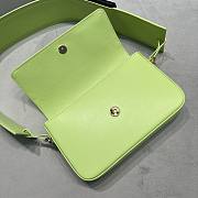 Jacquemus Le Carinu Green Smooth Leather 19x13x3.5 cm - 2