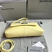 Balenciaga XX Flap Stretch BB-logo Light Yellow Leather size 27x4.8x15.5 cm - 3