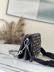 LV Coussin PM Black Lambskin Sparkling Crystals M22429 26x20x12 cm  - 3