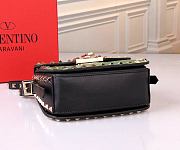 Valentino Mini Rockstud Green Grainy Calfskin Crossbody Bag 18x12x8 cm - 6