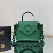 Versace La Medusa Small Handbag Green Size 20x10x17 cm - 1