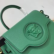 Versace La Medusa Small Handbag Green Size 20x10x17 cm - 3