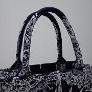 Dior Small Book Tote Dior Rêve d'Infini Embroidery with Navy Blue Metallic - 5