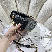Chanel Small Flap Bag Black Lambskin size 21 x 14 x 7 cm - 3