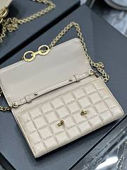 YSL Le Maillon Chain Wallet In Beige Quilted Lambskin 19x11x4 cm - 6