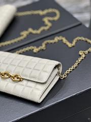 YSL Le Maillon Chain Wallet In White Quilted Lambskin 19x11x4 cm - 4
