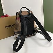 Burberry The Rucksack Vintage backpack 05 - 2