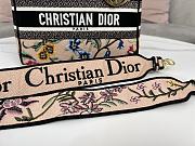 Dior Medium Lady D-Lite Bag Natural Multicolor Dior Petites Fleurs Embroidery - 2