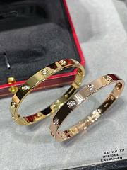Cartier Love Bracelet, 10 Diamonds 6.1 mm - 2