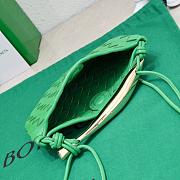 Bottega Veneta Mini Sardine Green size 20 x 12 x 2.5 cm - 3