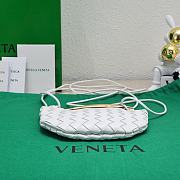 Bottega Veneta Mini Sardine White size 20 x 12 x 2.5 cm - 4