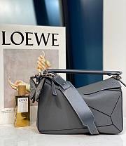 Loewe Puzzle Bag In Classic Calfskin Gray 29 x 12 x 19 cm - 6
