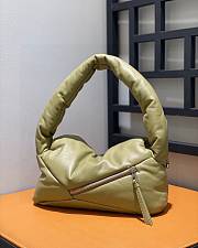 Loewe Puffer Puzzle Hobo Bag Khaki Size 31 x 16 x 15 cm - 2