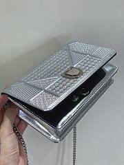 Dior Diorama Wallet On Chain Metallic Silver 19 x 12.3 x 3 cm - 3