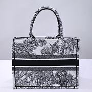 Dior Medium Book Tote White/Black Toile de Jouy Voyage Embroidery 36x28x16cm - 3