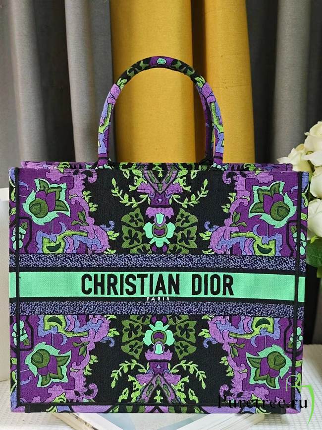 Dior Large Book Tote Multicolor Dior Indian Purple Embroidery 41.5x34.5x16 cm - 1
