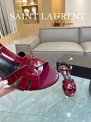 YSL Tribute Platform Sandals In Burgundy Patent Leather 10,5 cm - 2