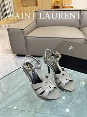 YSL Tribute Platform Sandals In Gray Patent Leather 10,5 cm - 6