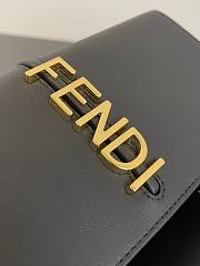 Fendi Graphy Chain Leather Clutch Black size 22 x 5 x 11 cm - 3