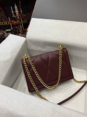 D&G Medium Devotion Bag In Burgundy Quilted Nappa Leather 21x14.5x3 cm - 2