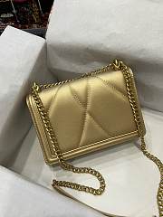 D&G Medium Devotion Bag In Gold Quilted Nappa Leather 21x14.5x3 cm - 4