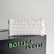 Bottega Veneta Small Andiamo White size 25 x 22 x 10.5 cm - 5