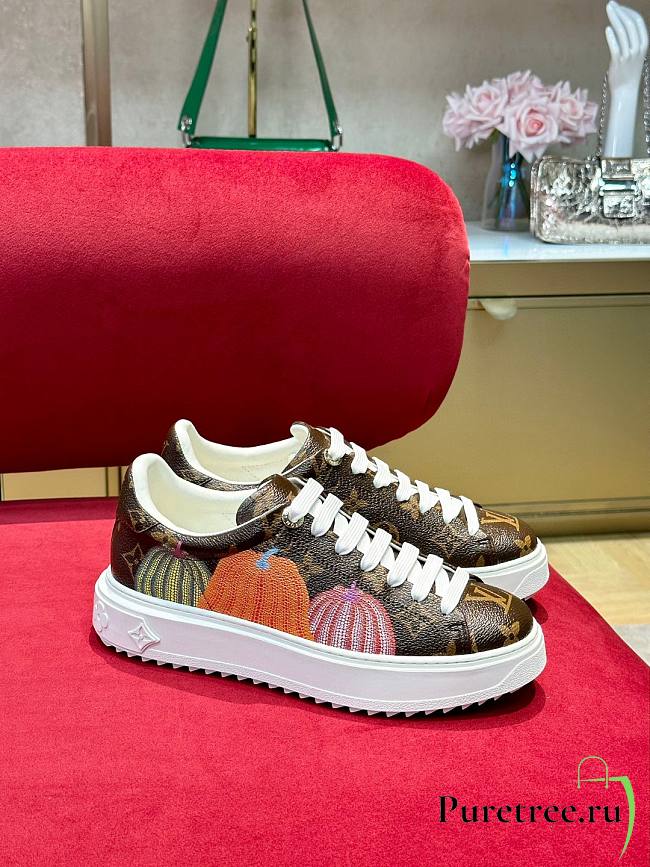 LV x YK Time Out Sneaker Cacao Brown - 1