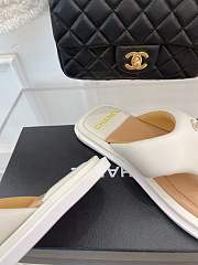 Chanel Leather Flip Flops White - 4