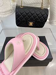 Chanel Leather Flip Flops Light Pink - 6