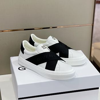 Givenchy City Sport Leather Sneakers Black