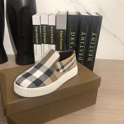 Burberry Check Cotton Kid Sneakers - 6