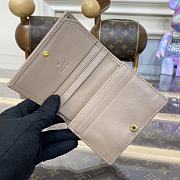 Gucci GG Marmont Card Case Wallet Beige size 11 x 8 x 3 cm - 6