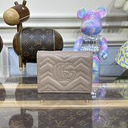 Gucci GG Marmont Card Case Wallet Beige size 11 x 8 x 3 cm - 4