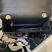 Chanel Camellia Small Flap Bag Black Patent Leather 20cm - 2