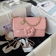 Chanel Camellia Small Flap Bag Pink Patent Leather 20cm - 1