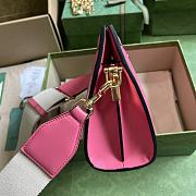 Gucci GG Matelassé Shoulder Bag Pink size 26 x 17.5 x 8 cm - 6