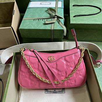 Gucci GG Matelassé Handbag Pink size 25 x 15 x 8 cm