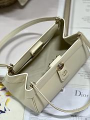 Dior Small Key Bag Dusty Ivory Box Calfskin size 22 x 12.5 x 12 cm - 5
