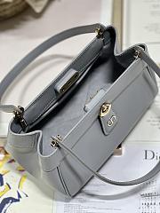 Dior Small Key Bag Gray Box Calfskin size 22 x 12.5 x 12 cm - 3