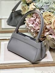 Dior Small Key Bag Gray Box Calfskin size 22 x 12.5 x 12 cm - 2