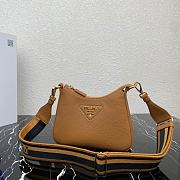 Prada Brown Leather Shoulder Bag size 24 x 18 x 6 cm - 4